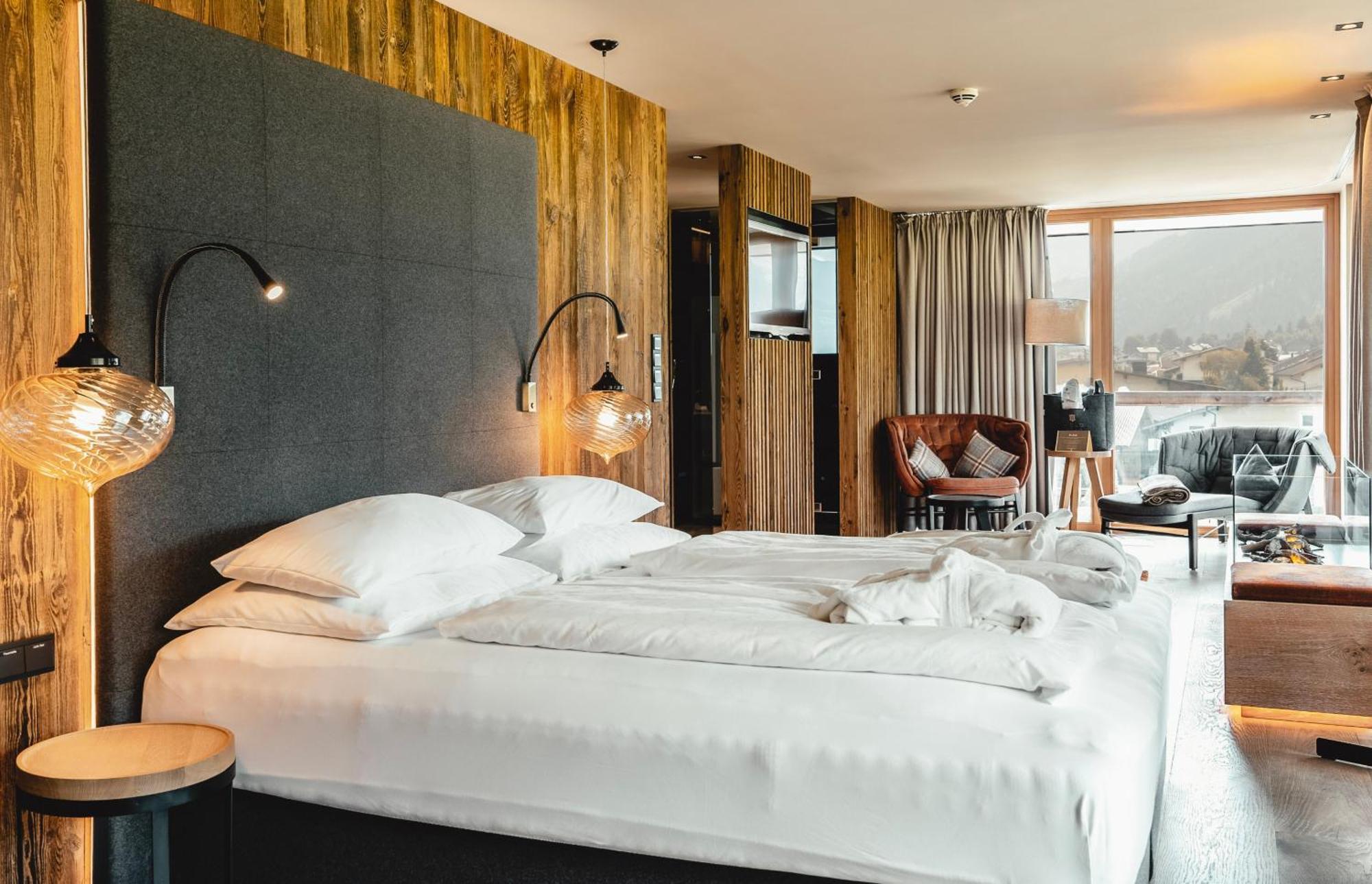 Hotel Held à Fügen Extérieur photo