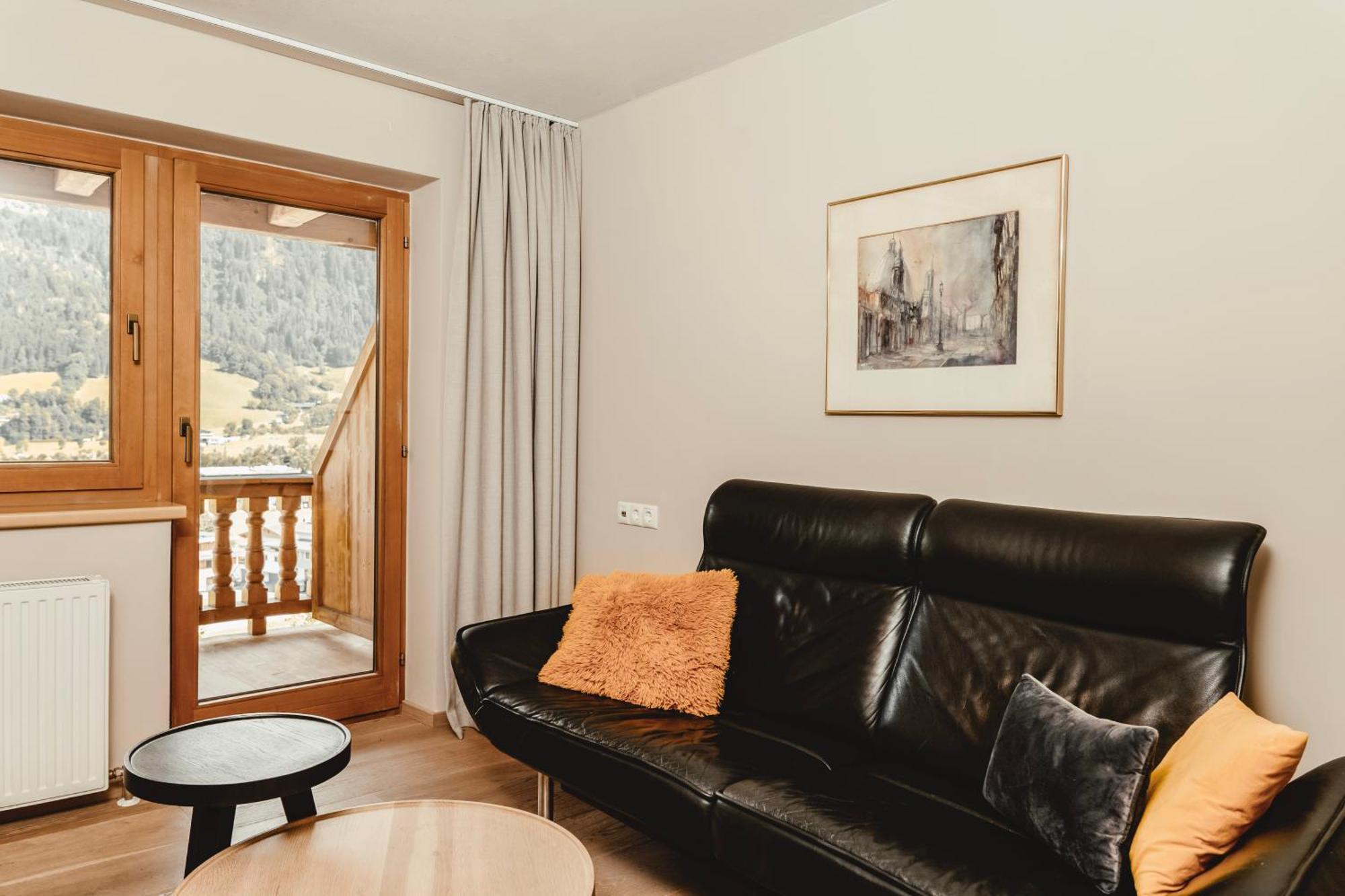 Hotel Held à Fügen Extérieur photo